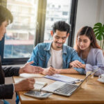 When Should You Opt for Professional Settle Loan Services?