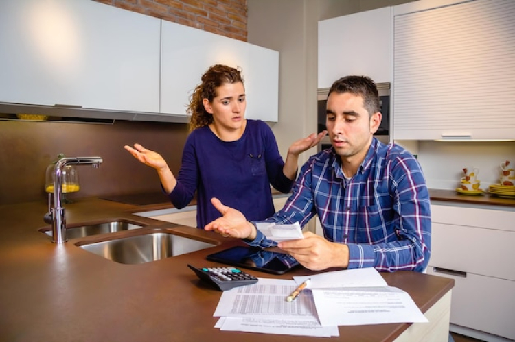 Settle Loan After EMI Bounce: What Borrowers Should Do