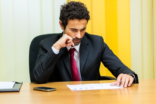 Is It Safe to Settle Loan? Pros and Cons Explained